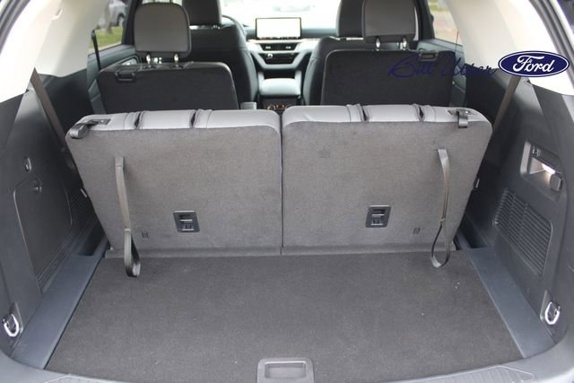 Used 2026 Ford Explorer Active w/ Active Comfort Package RWD image 10