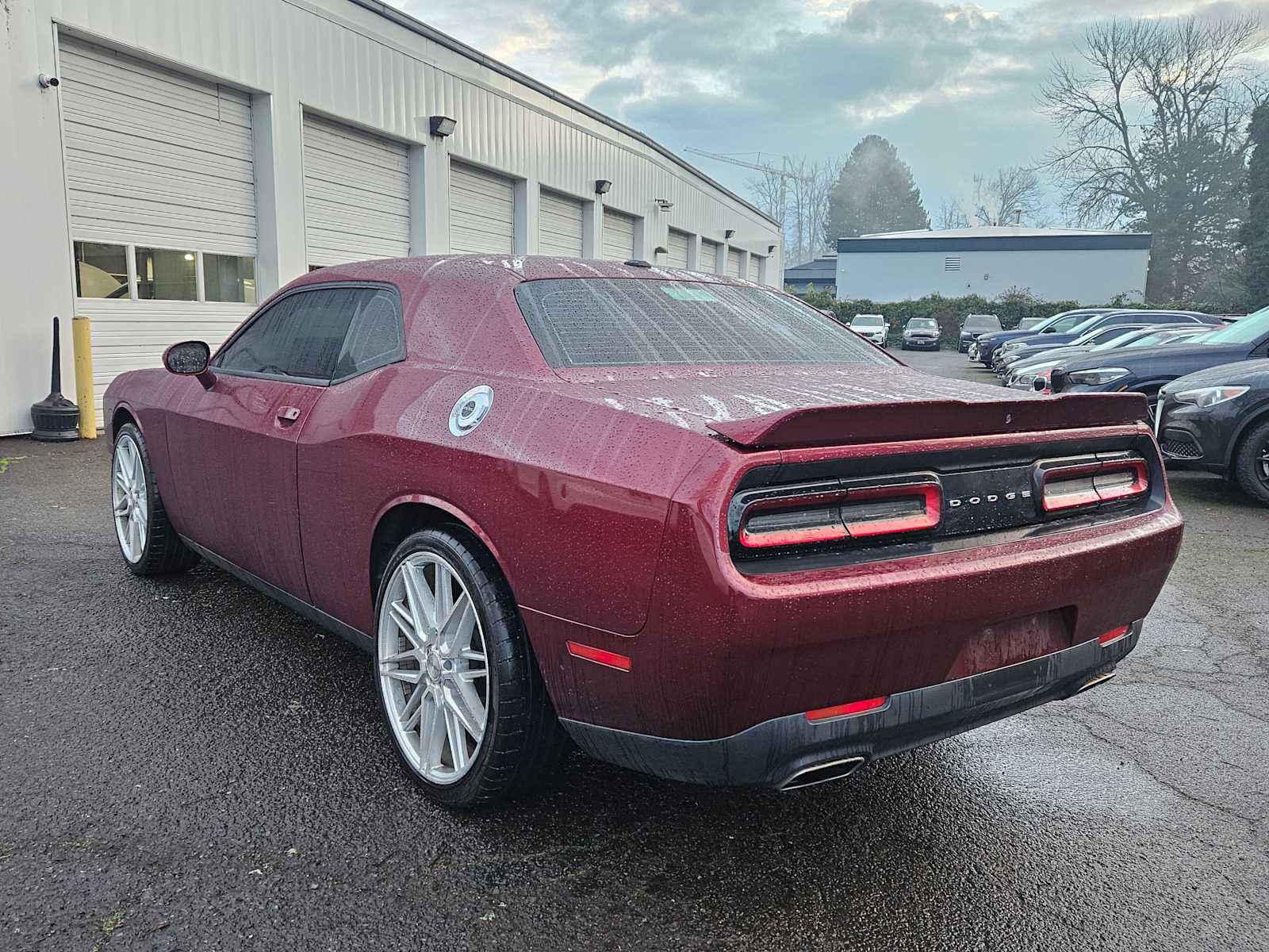 Used 2019 Dodge Challenger SXT image 5