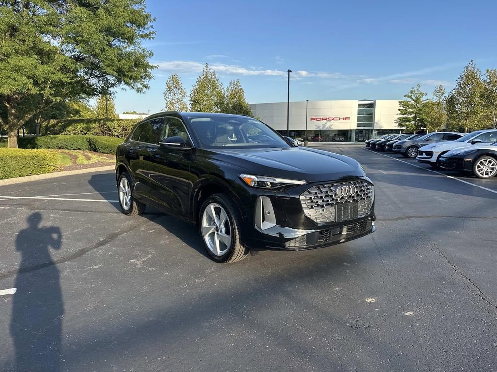 New 2025 Audi Q5 Premium Plus