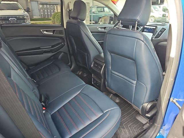 Used 2022 Ford Edge SEL w/ Sport Appearance Package image 11