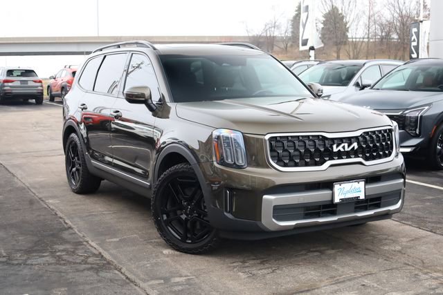 Used 2023 Kia Telluride EX X-Line image 2