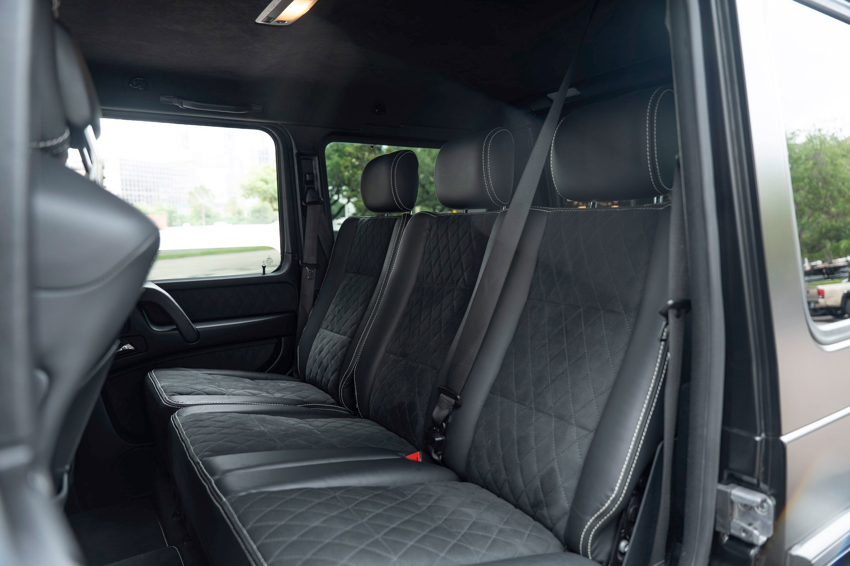 Used 2017 Mercedes-Benz G 550 Squared image 11