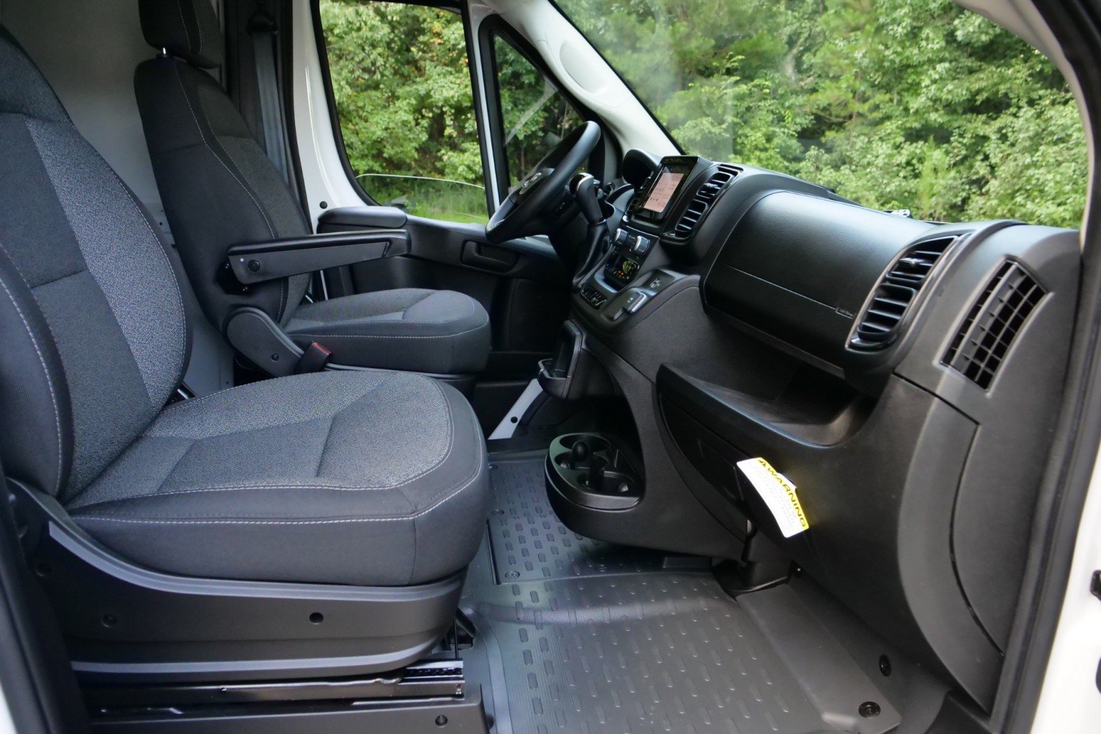 Used 2024 RAM ProMaster 2500 FWD image 28