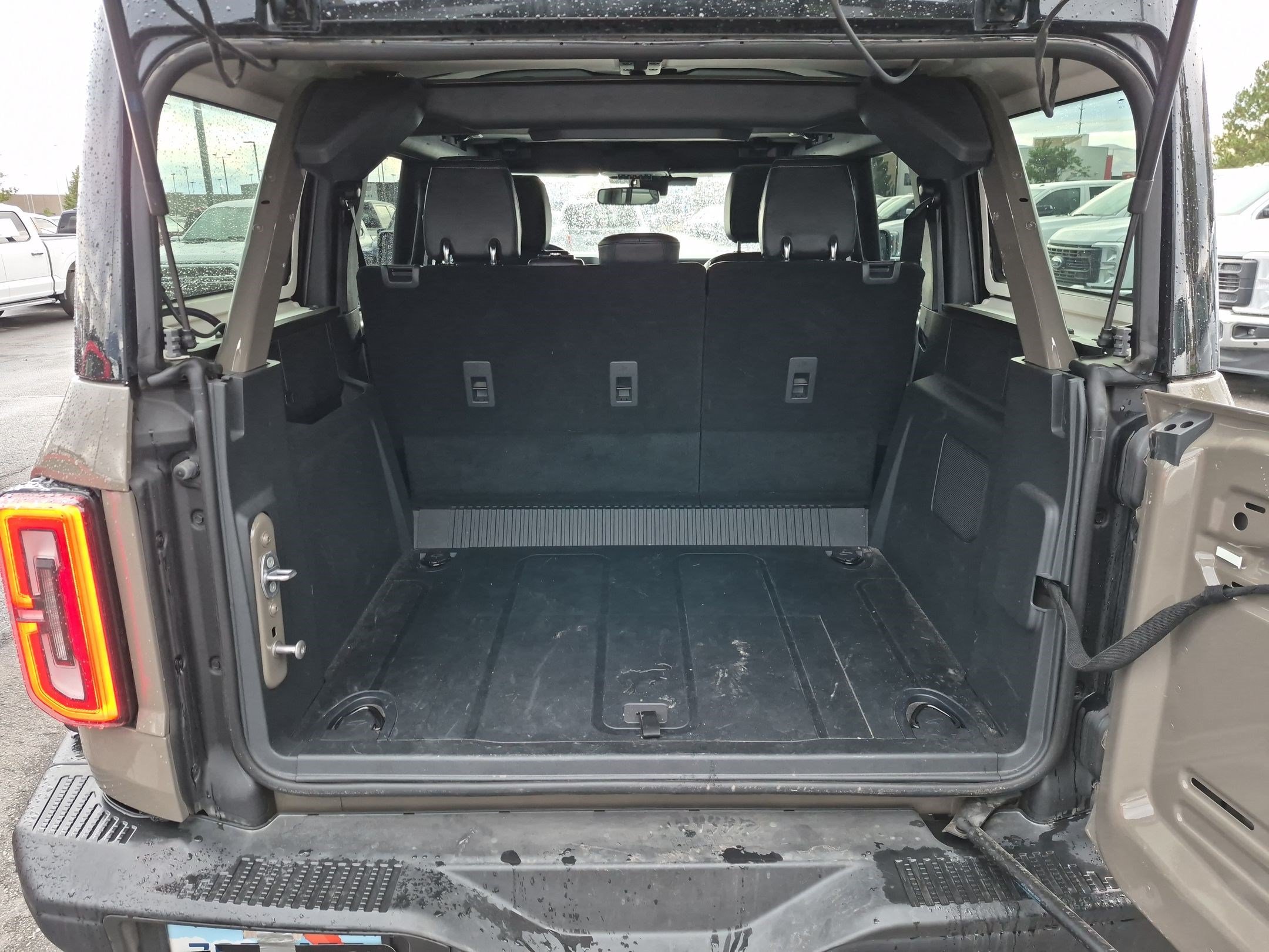 Used 2025 Ford Bronco Badlands AWD/4WD image 31