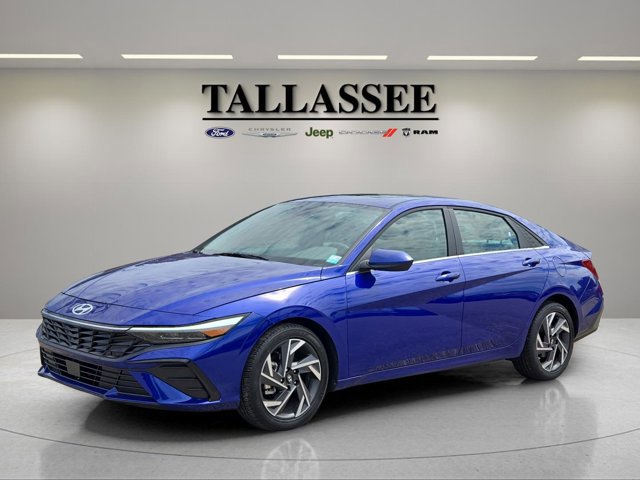 Used 2025 Hyundai Elantra SEL