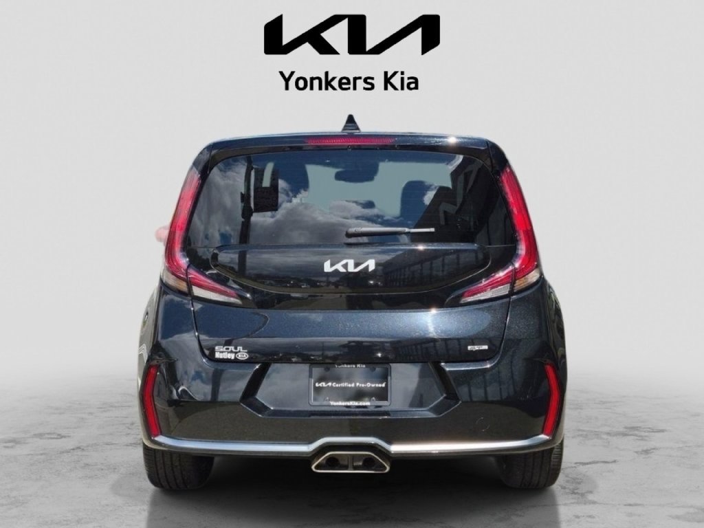 Certified 2023 Kia Soul GT-Line FWD image 7