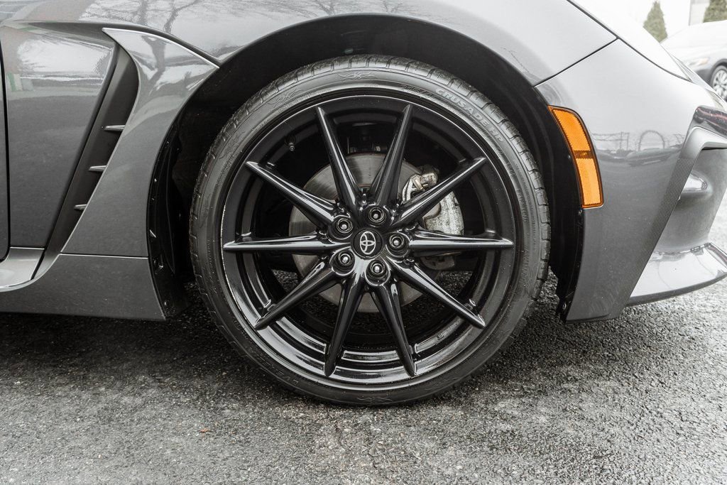 Used 2023 Toyota GR86 Premium w/ ALL Weather Mat Package (TMS) image 4