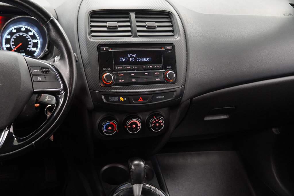 Used 2016 Mitsubishi Outlander Sport ES FWD image 21