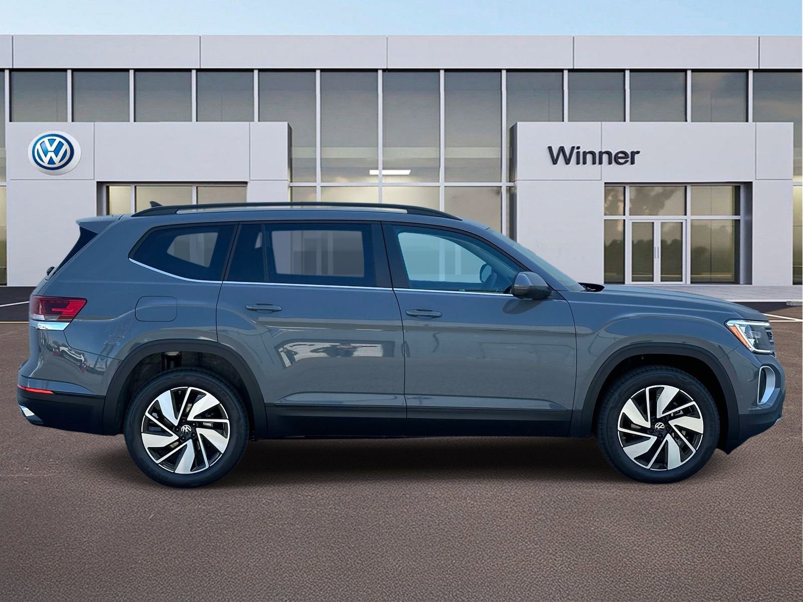 New 2026 Volkswagen Atlas SE image 6