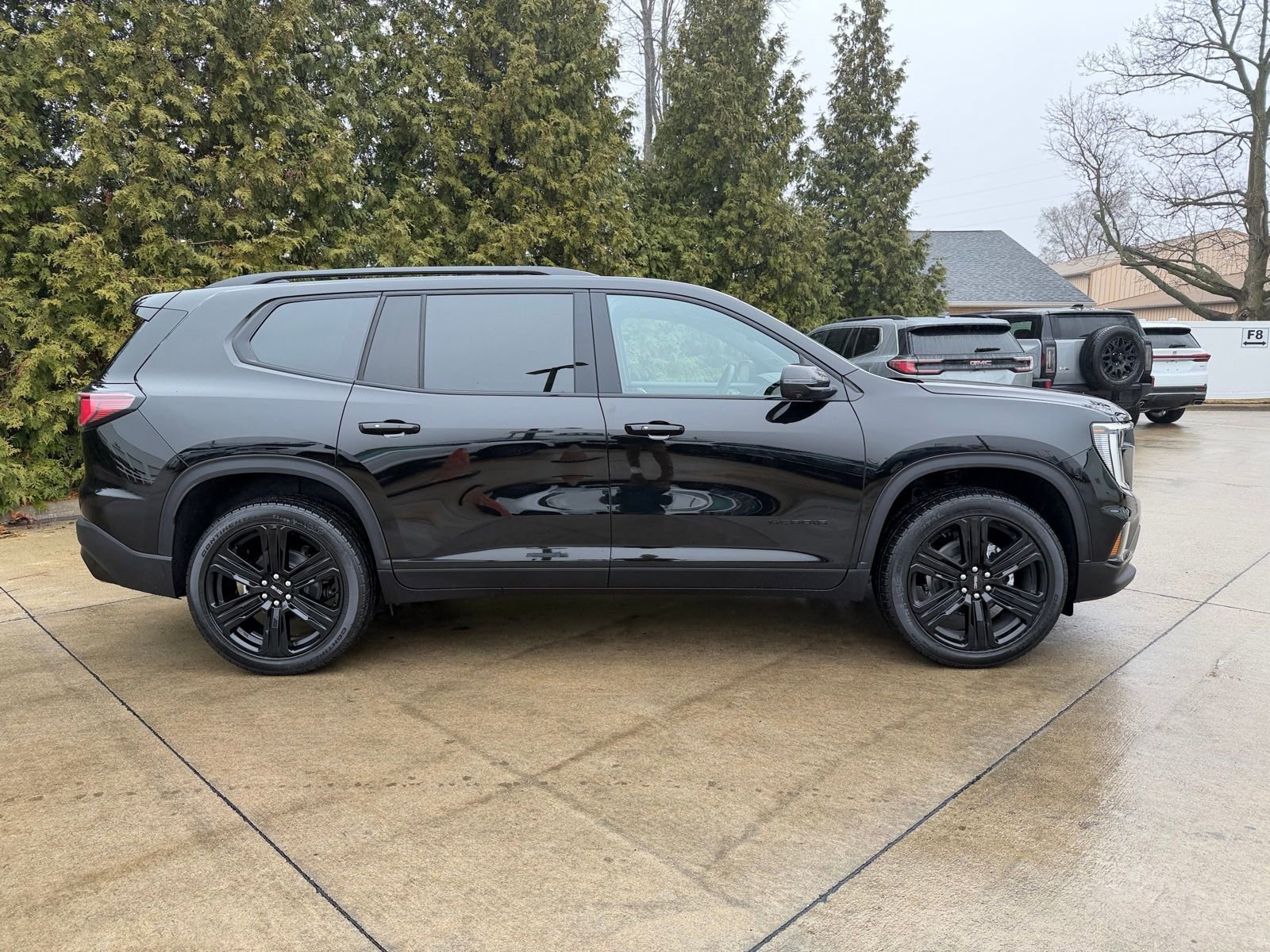 New 2026 GMC Acadia Elevation image 34