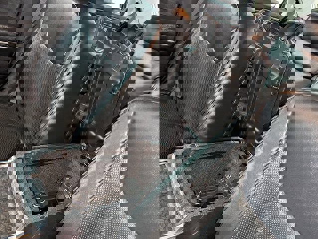 Used 2017 Chrysler 300 C w/ Safetytec Plus Group image 41