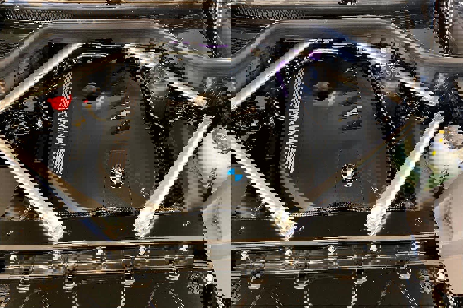 New 2026 BMW X5 sDrive40i image 17