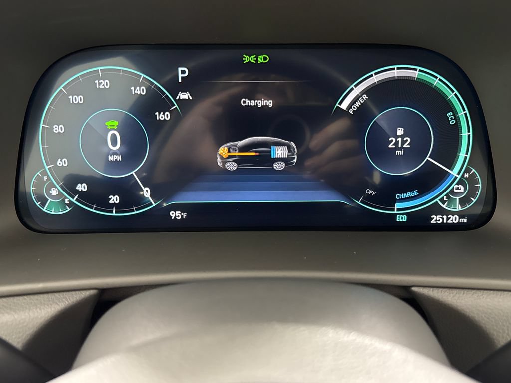 Used 2023 Hyundai Sonata Limited FWD image 17