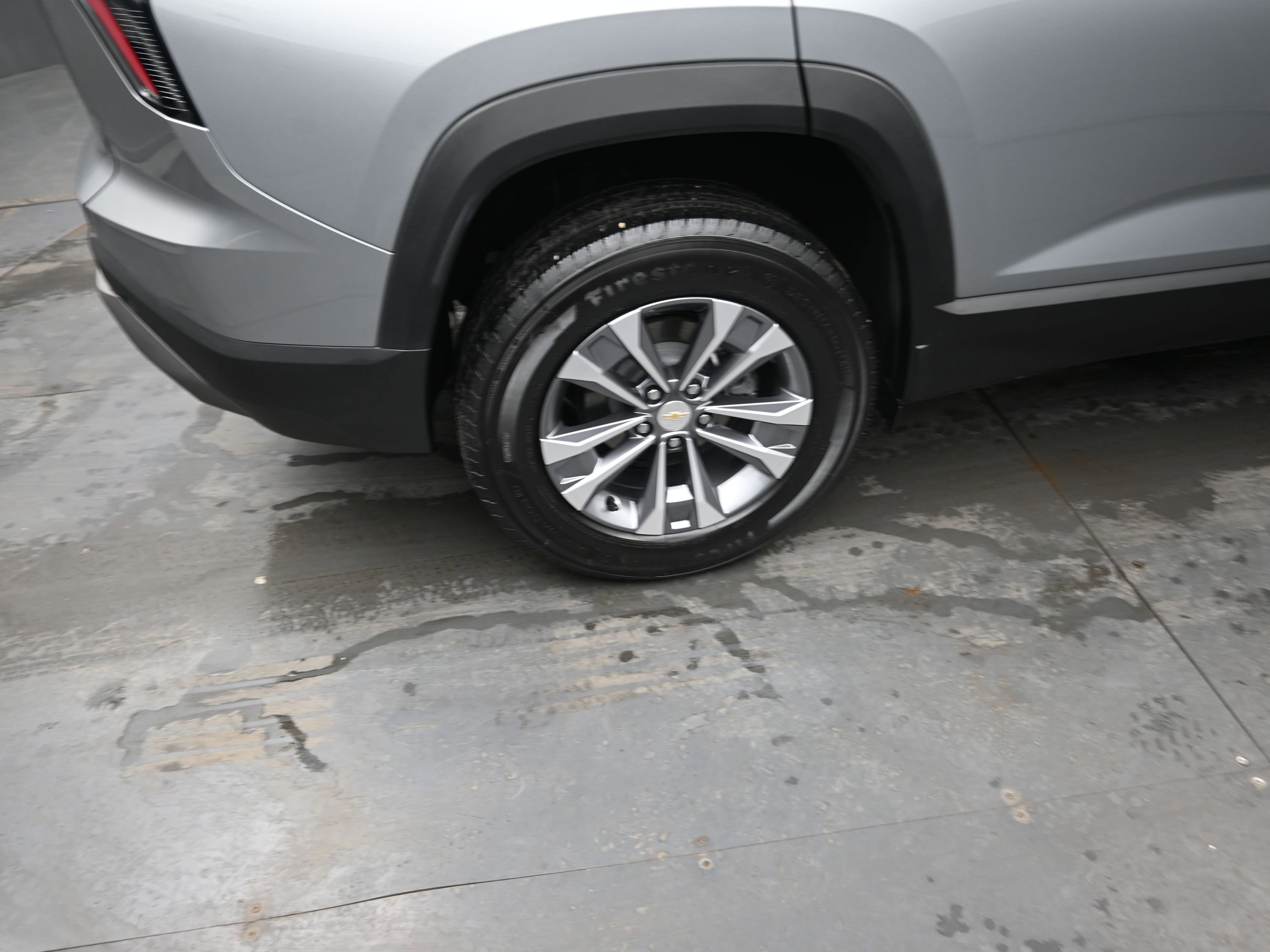 Used 2025 Chevrolet Equinox LT image 11