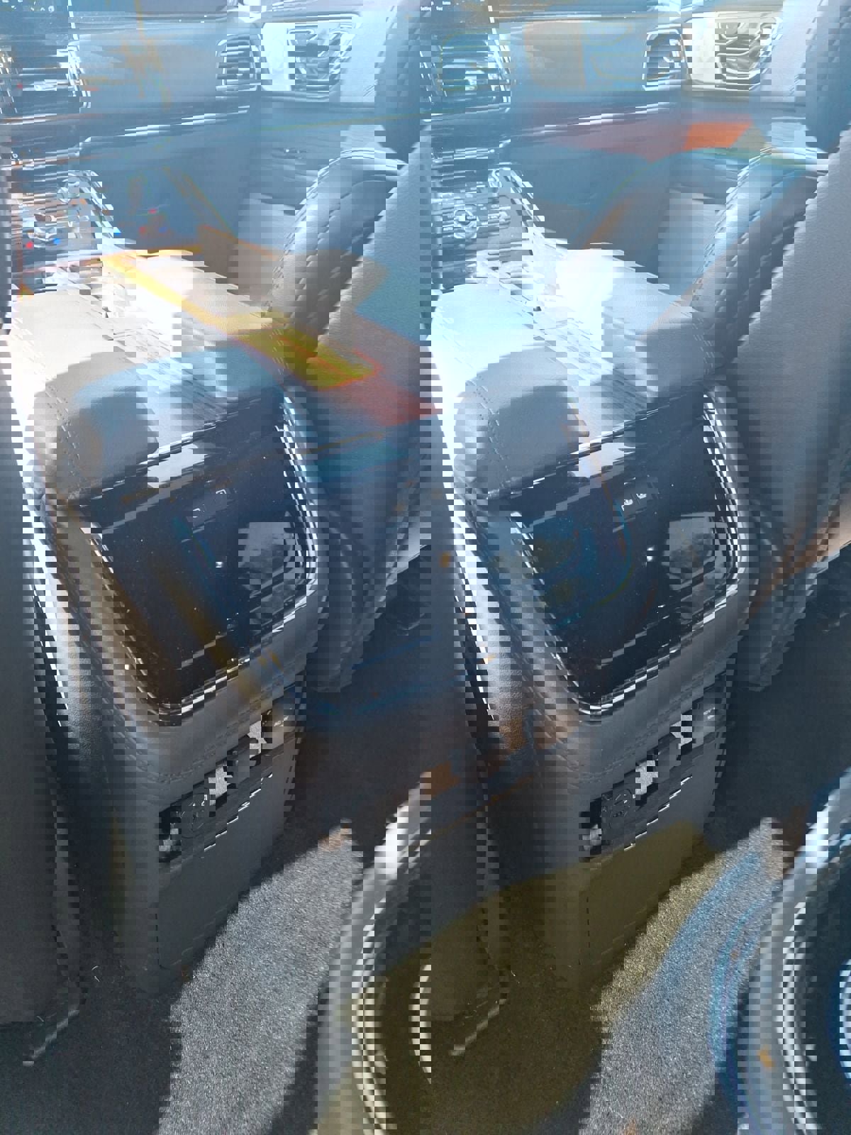 Used 2023 Lincoln Navigator Reserve image 17