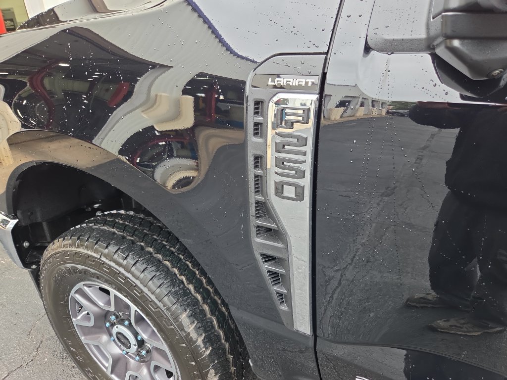New 2027 Ford F250 Lariat w/ Snow Plow Prep Package AWD/4WD image 13