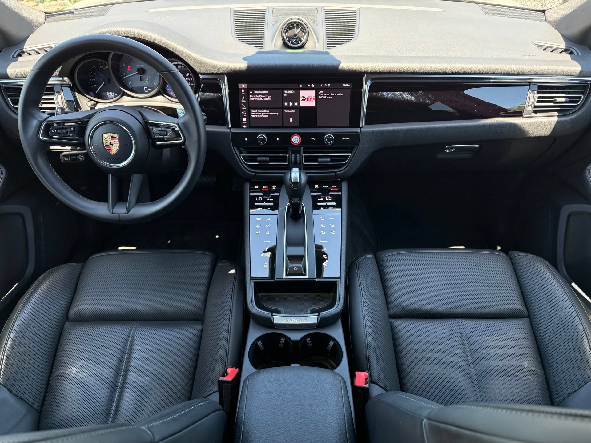 Used 2026 Porsche Macan S AWD/4WD image 13
