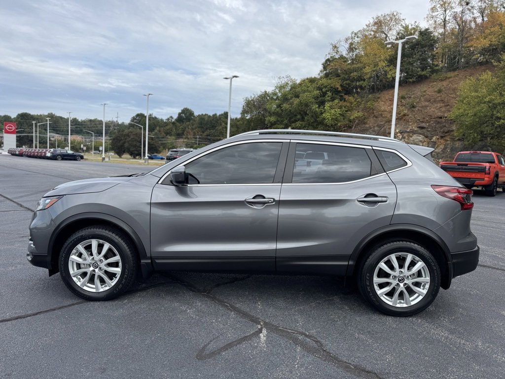 Used 2022 Nissan Rogue Sport SV image 4