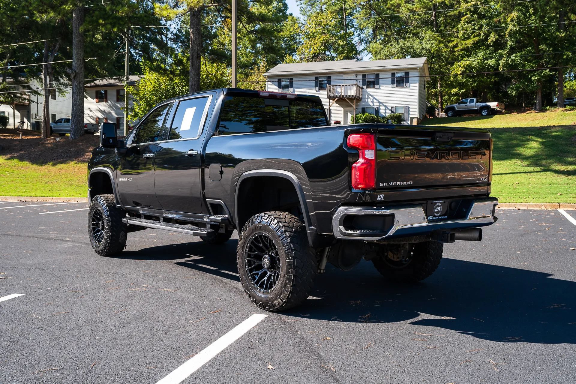 Used 2020 Chevrolet Silverado 3500 LTZ w/ LTZ Plus Package AWD/4WD image 6