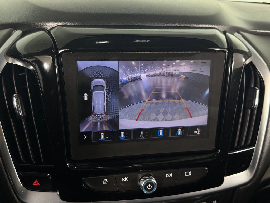 Used 2020 Chevrolet Traverse Premier w/ Redline Edition FWD image 18
