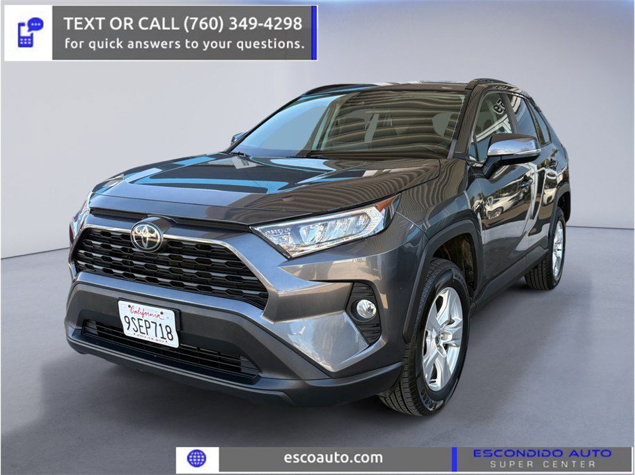 Used 2021 Toyota RAV4 XLE AWD/4WD image 1