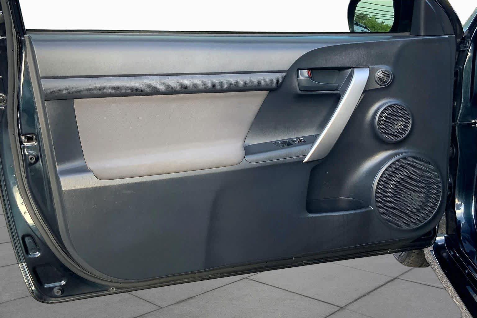 Used 2015 Scion tC FWD image 20