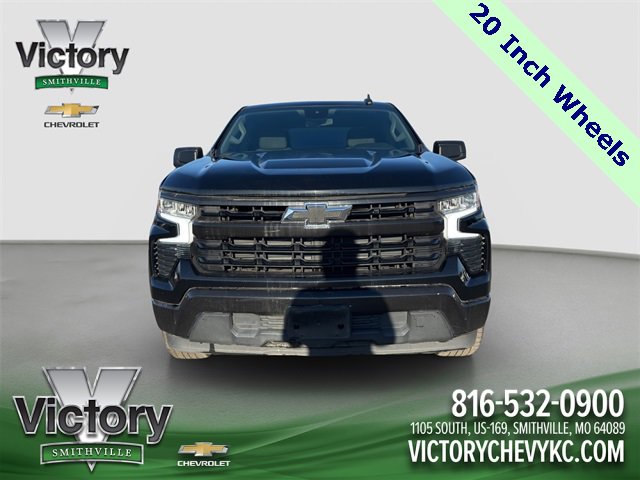Used 2022 Chevrolet Silverado 1500 LT image 2