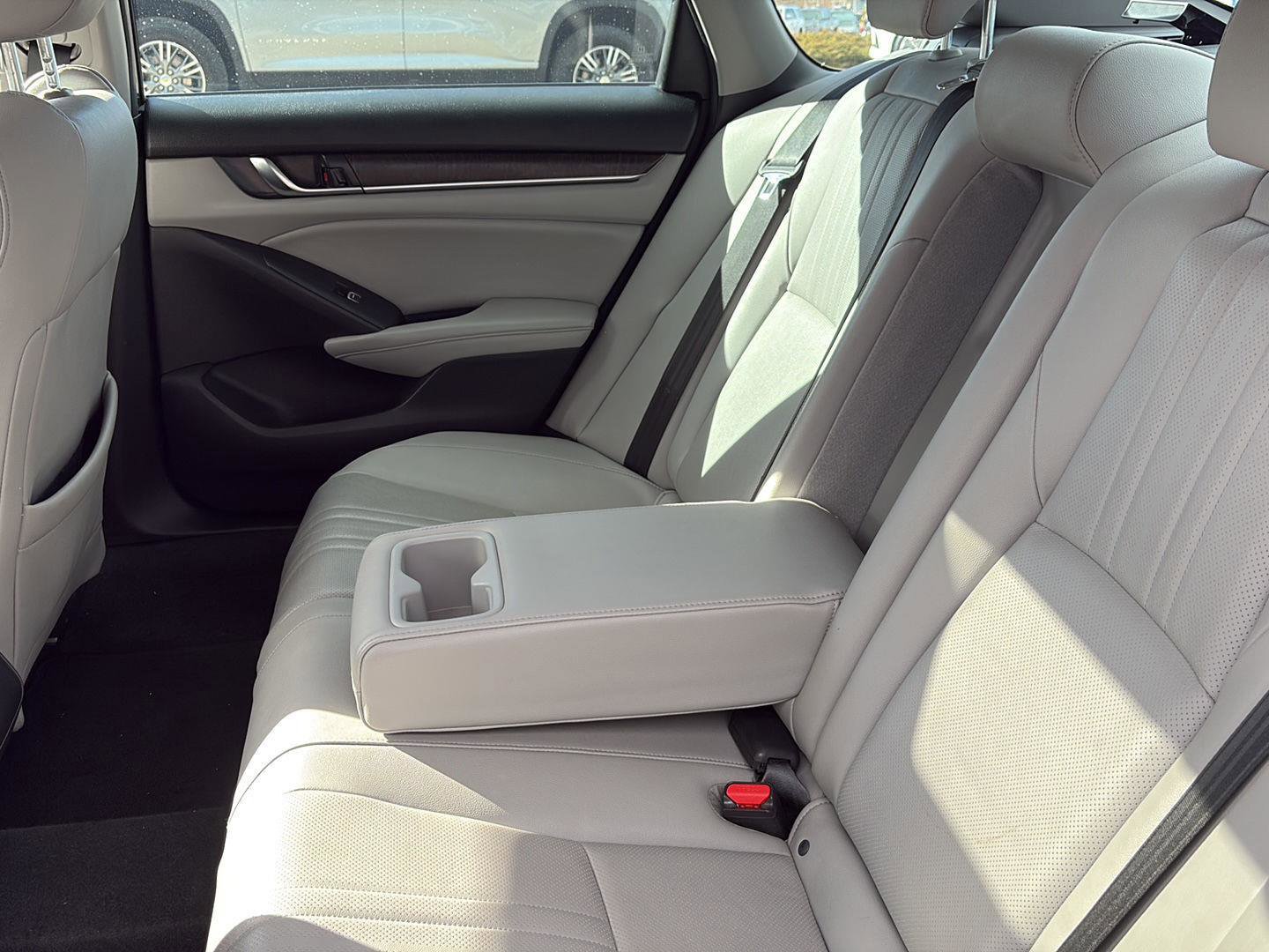 Used 2019 Honda Accord EX-L image 15