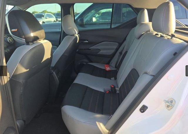 Used 2024 Nissan Kicks SR w/ SR Premium Package FWD image 4