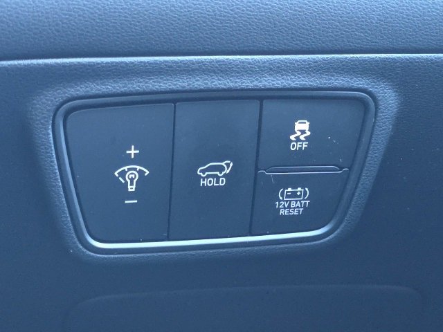 Certified 2024 Hyundai Tucson Limited image 13