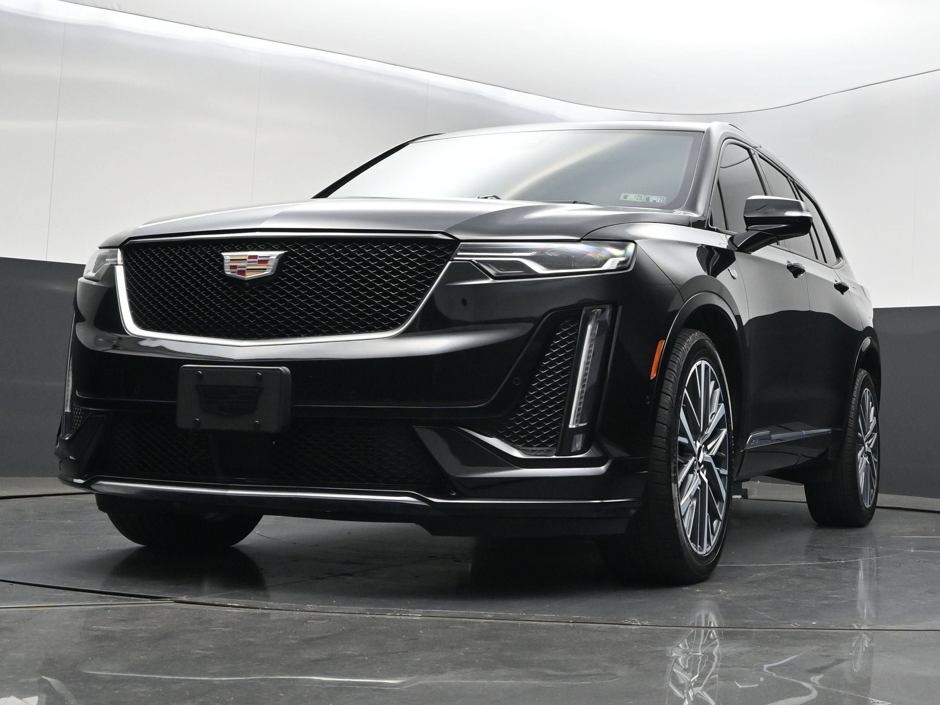Used 2024 Cadillac XT6 Sport w/ Technology Package AWD/4WD image 48