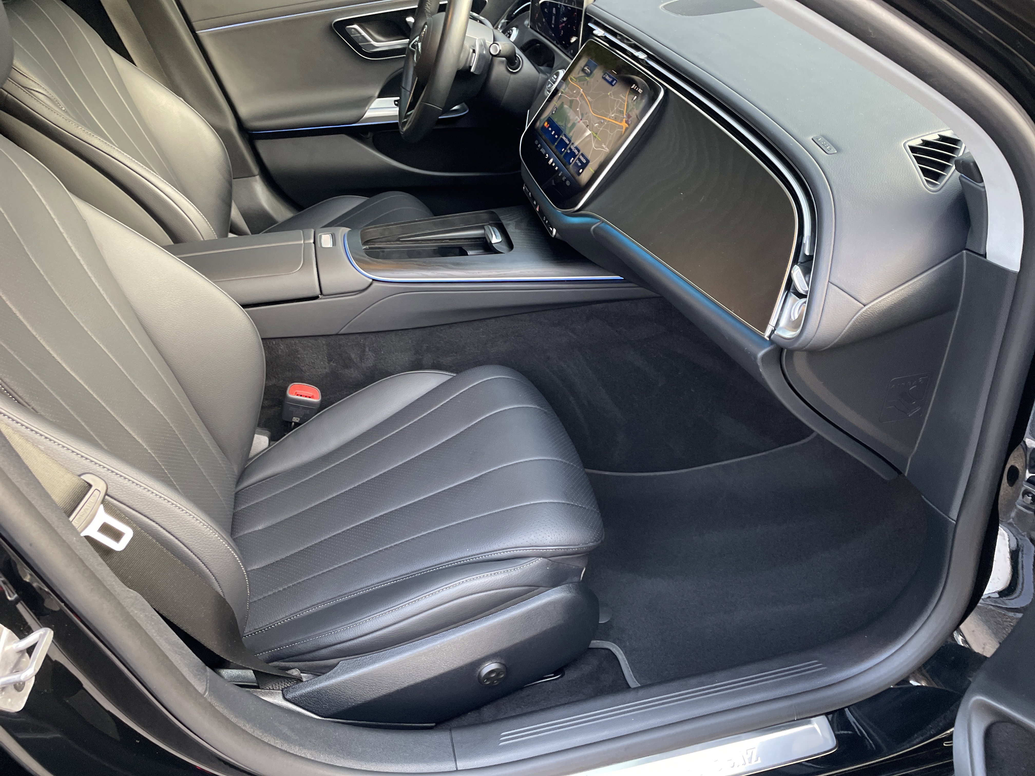 Certified 2025 Mercedes-Benz E 450 4MATIC Sedan image 49