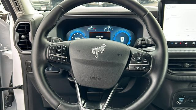 Used 2025 Ford Bronco Sport Badlands image 19