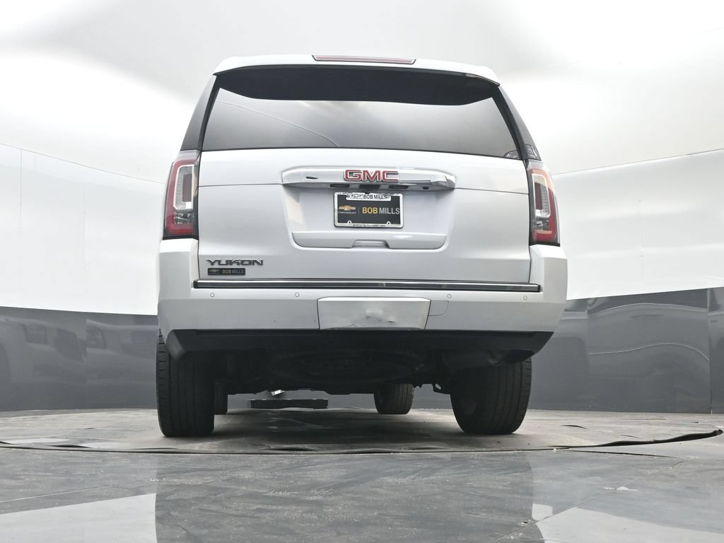 Used 2017 GMC Yukon Denali w/ Open Road Package RWD image 29