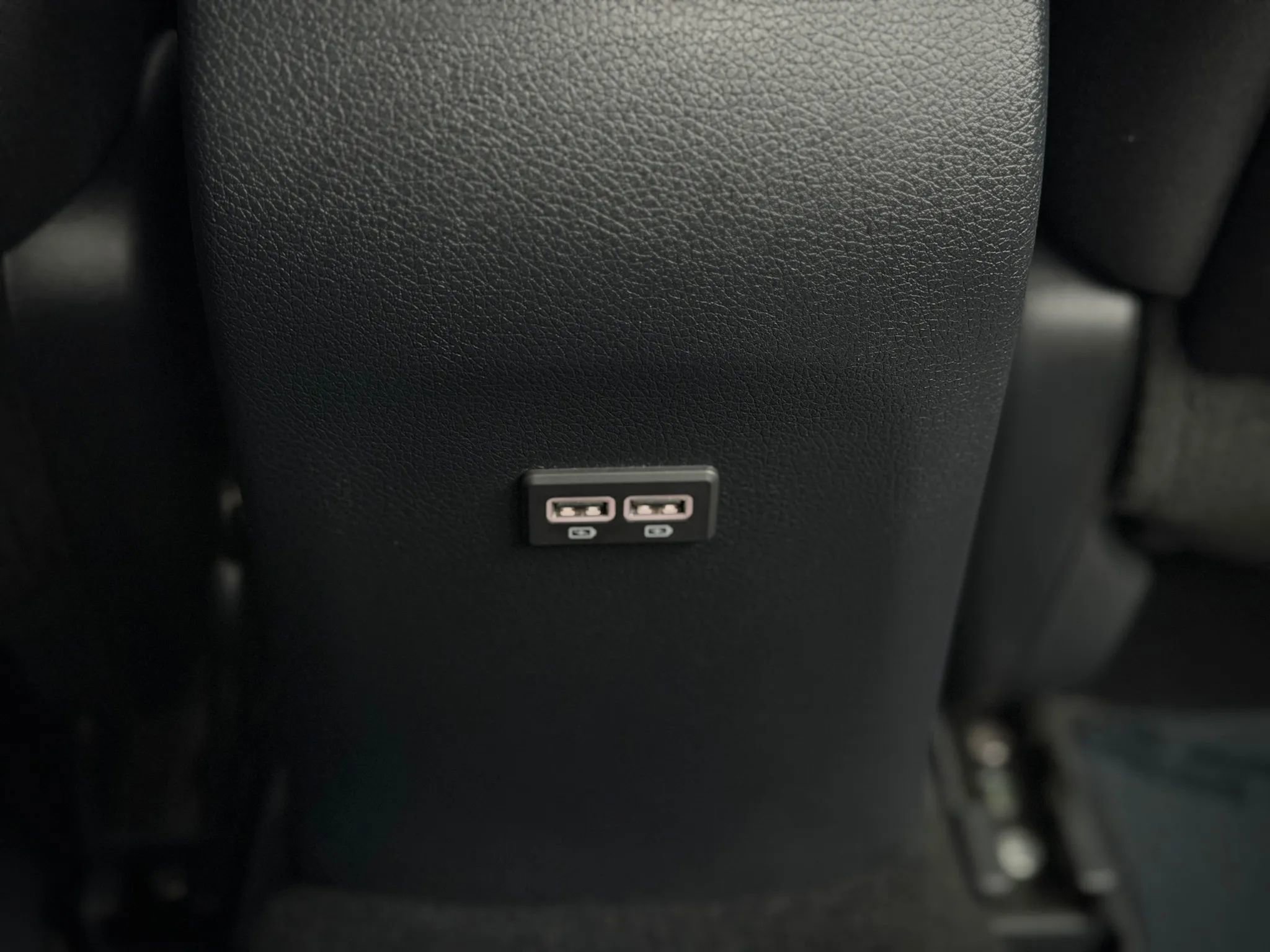 Used 2017 Nissan Altima 2.5 SV w/ Interior Lighting Package image 19