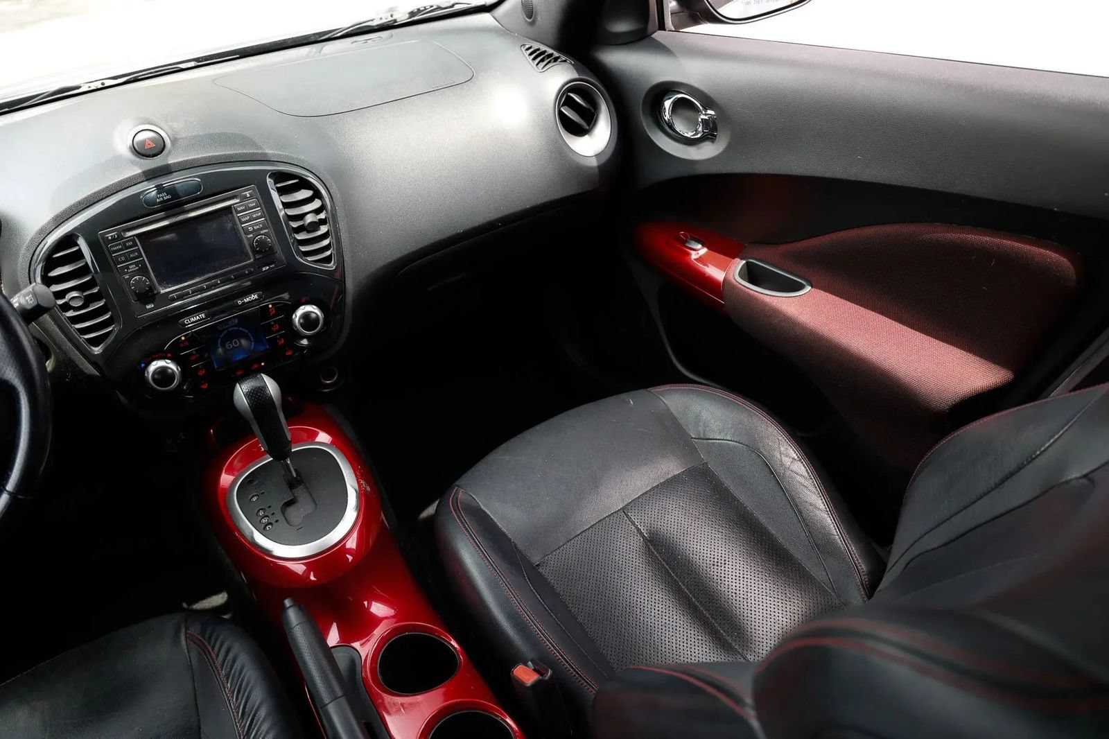 Used 2013 Nissan Juke SL w/ Sport Pkg AWD/4WD image 13
