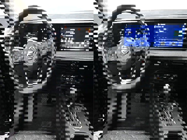 New 2026 Nissan Kicks SV image 11