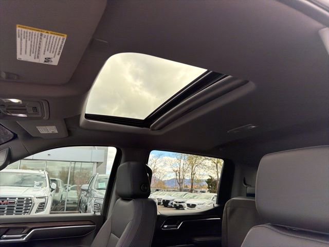 Used 2023 GMC Sierra 1500 SLT w/ SLT Premium Package image 23