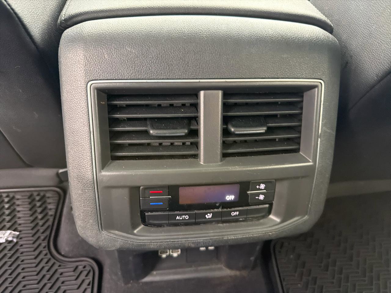 Used 2019 Volkswagen Atlas SEL AWD/4WD image 22