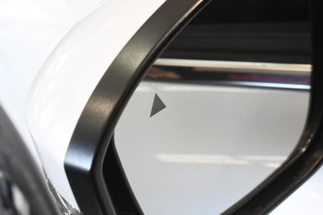 New 2026 Mitsubishi Outlander SEL AWD/4WD image 11