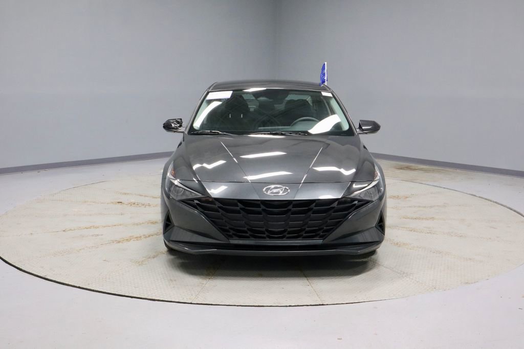 Used 2022 Hyundai Elantra SEL FWD image 5