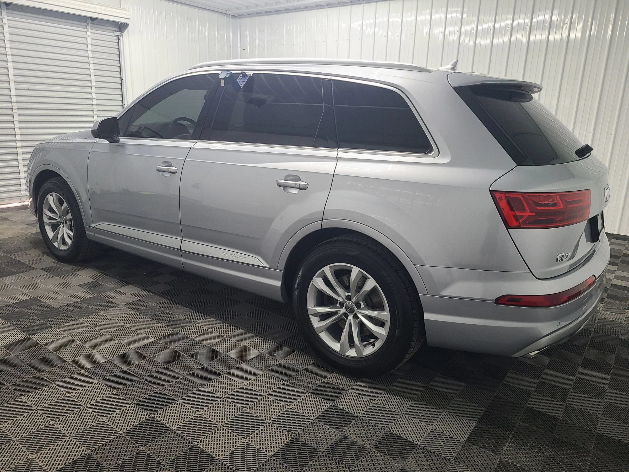 Used 2019 Audi Q7 2.0T Premium w/ Convenience Package AWD/4WD image 9
