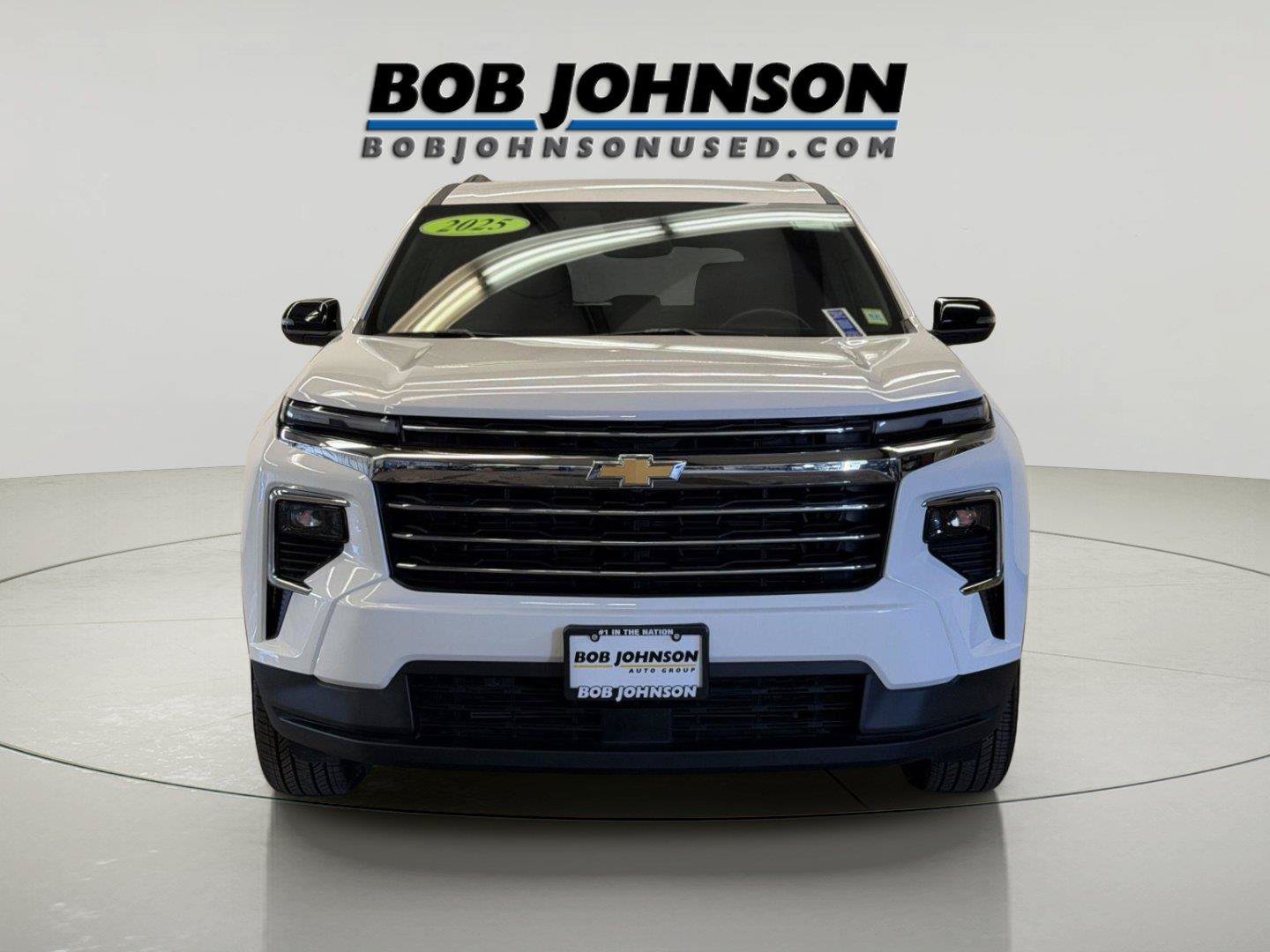 Used 2025 Chevrolet Traverse LT AWD/4WD image 4