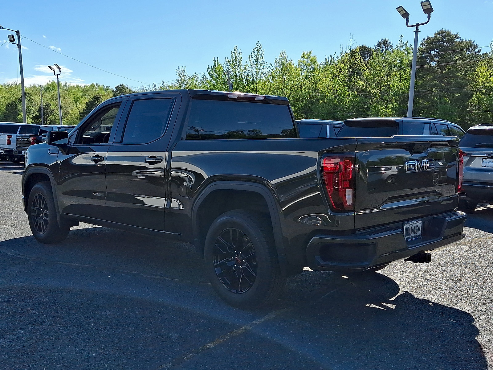 Certified 2024 GMC Sierra 1500 Elevation AWD/4WD image 5