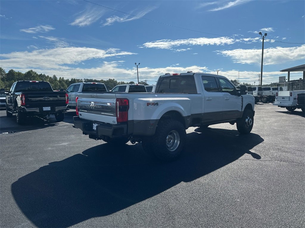 New 2026 Ford F350 King Ranch image 5