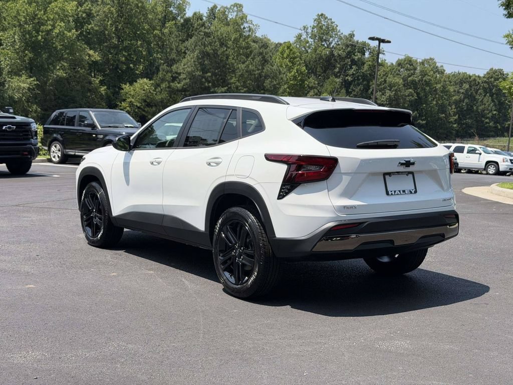 New 2026 Chevrolet Trax ACTIV FWD image 22