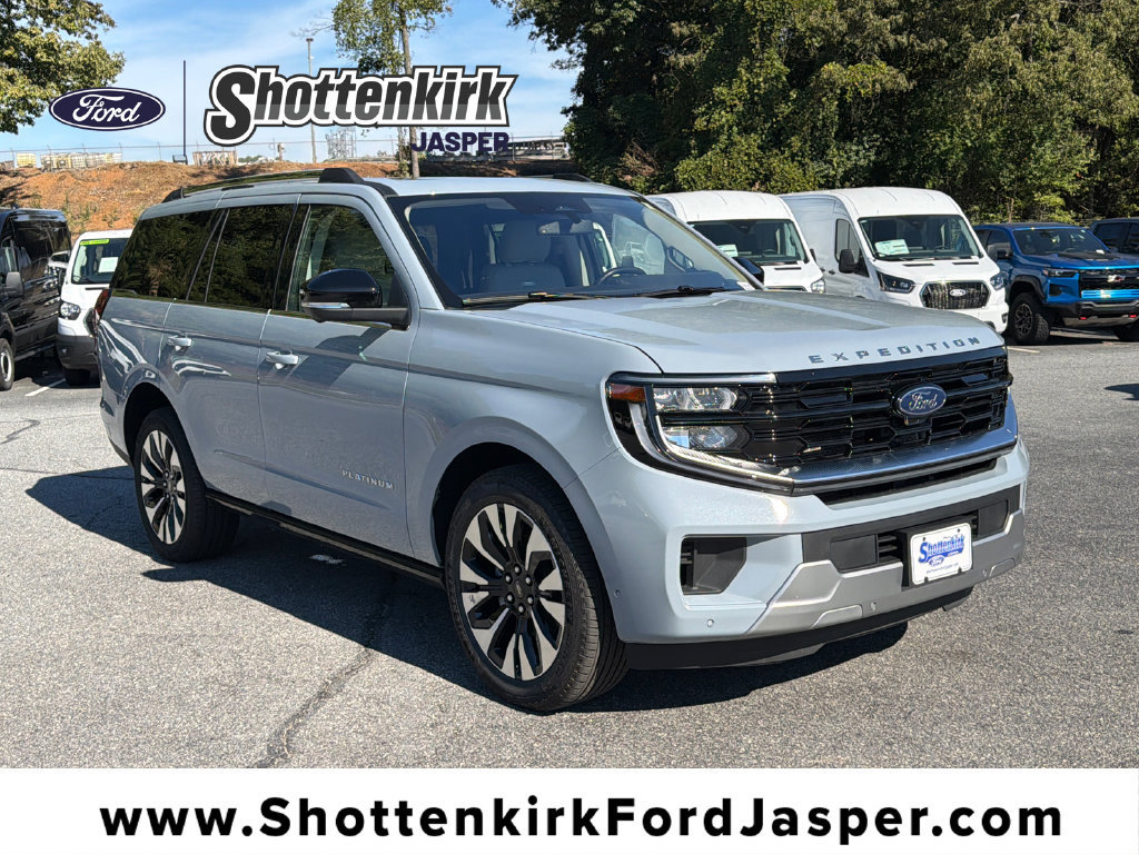 Used 2025 Ford Expedition Platinum w/ Driver's Package