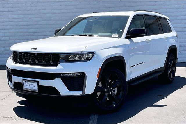 New 2026 Jeep Grand Cherokee L Limited w/ Limited Altitude Package AWD/4WD image 1