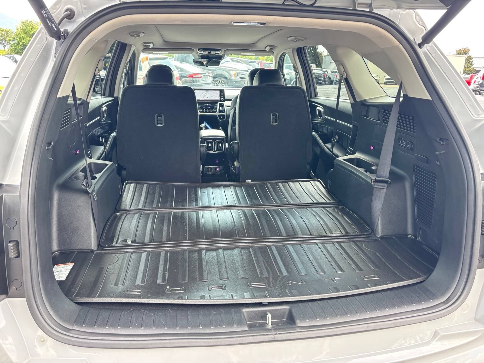 Used 2022 Kia Sorento SX FWD image 17