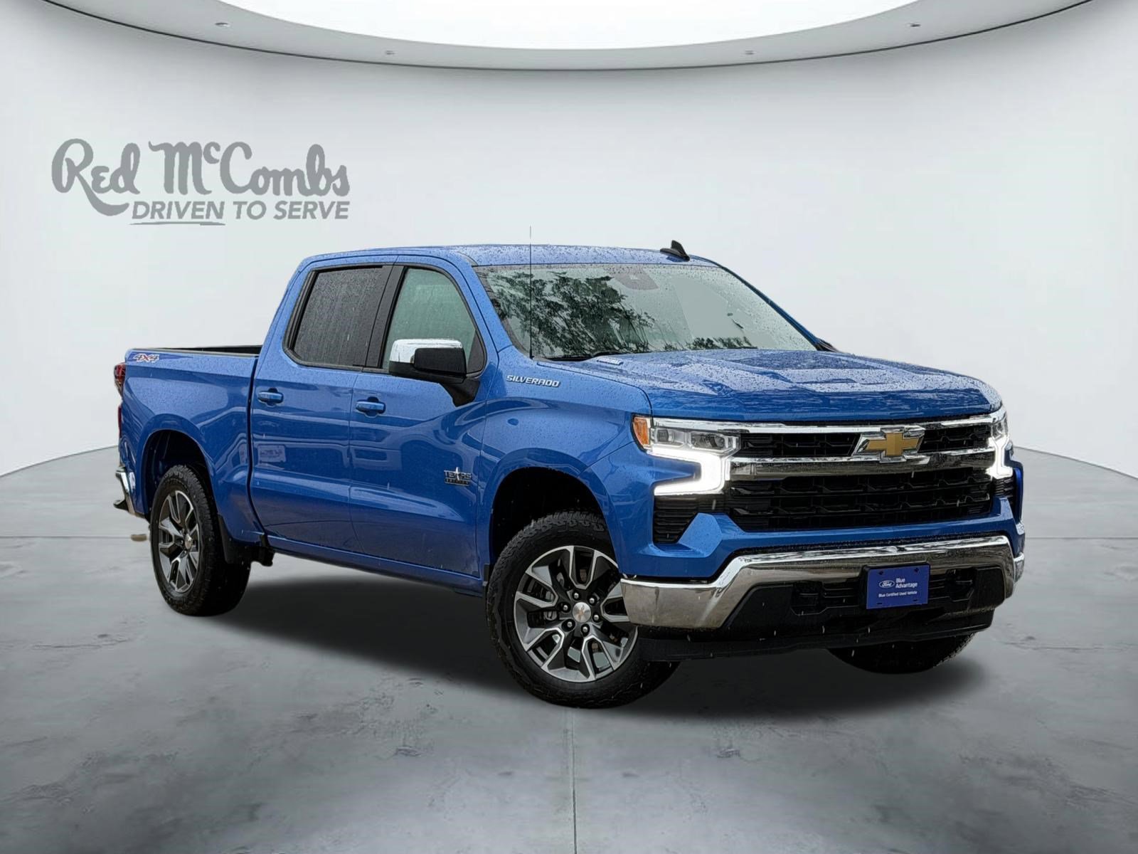 Used 2025 Chevrolet Silverado 1500 LT AWD/4WD image 1